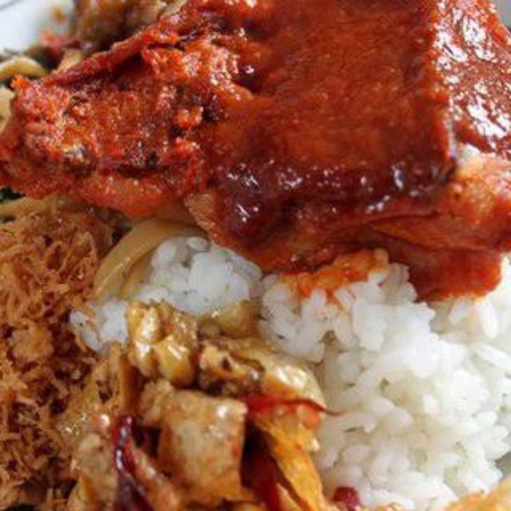 Nasi Campur Ikan Telur