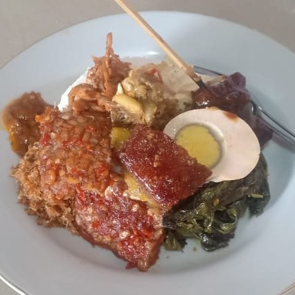 Nasi Campur Be Genyol