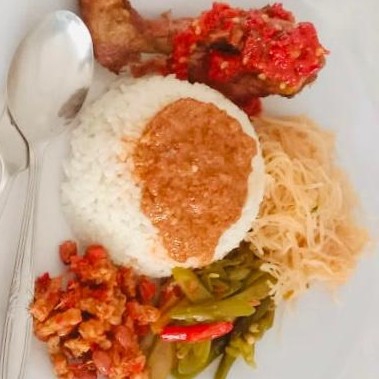 Nasi Campur Ikan