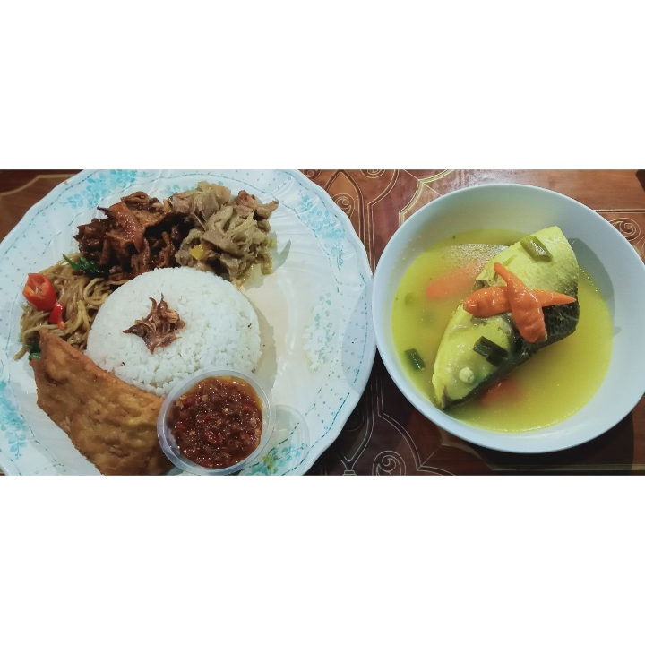 Nasi Campur Ikan Bandeng Kuah Asem