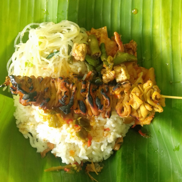 Nasi Campur Sate Usus