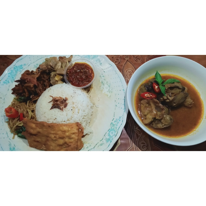 Nasi Campur Semur Hati 