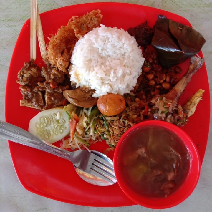 Nasi Campur Spesial 