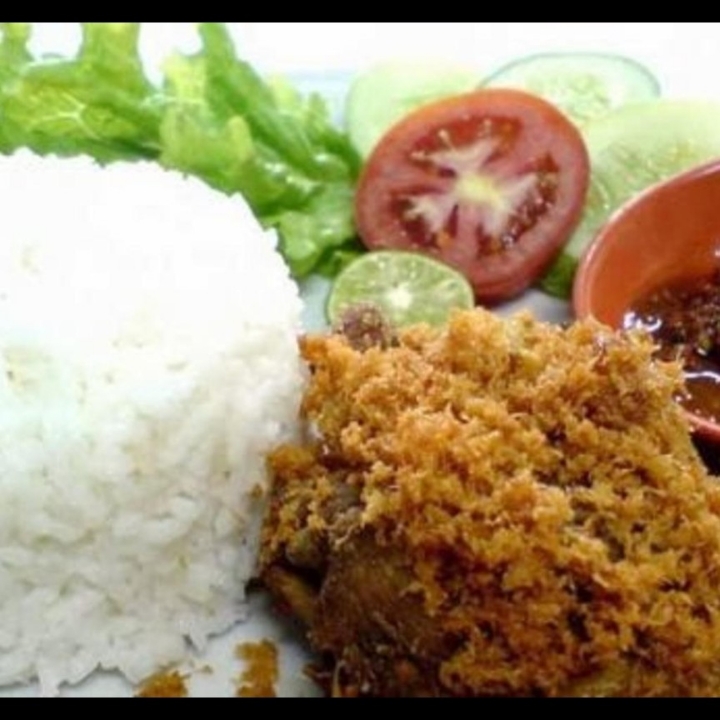 Nasi Chicken Dada