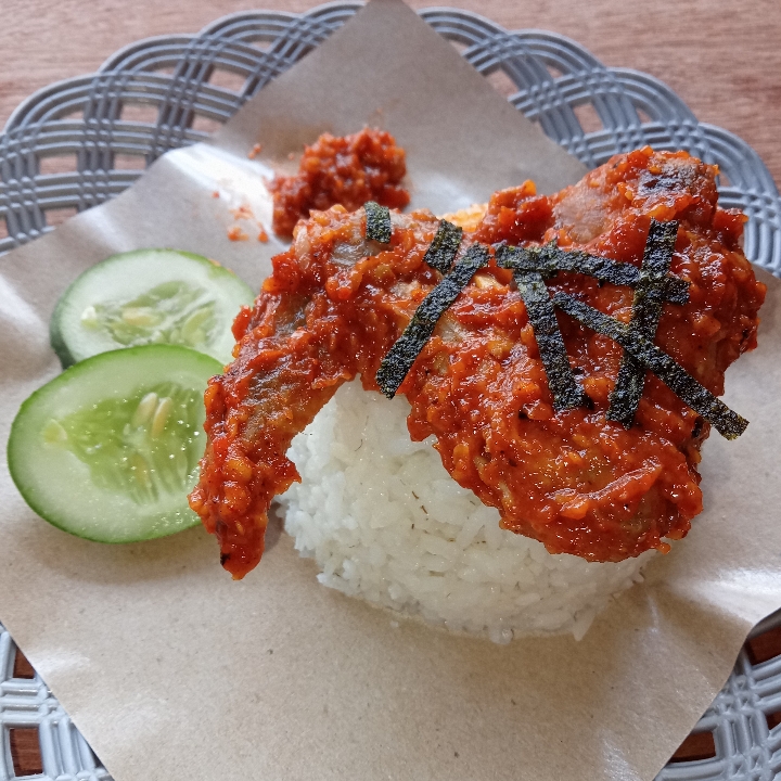 Nasi Chicken Fire Spicy