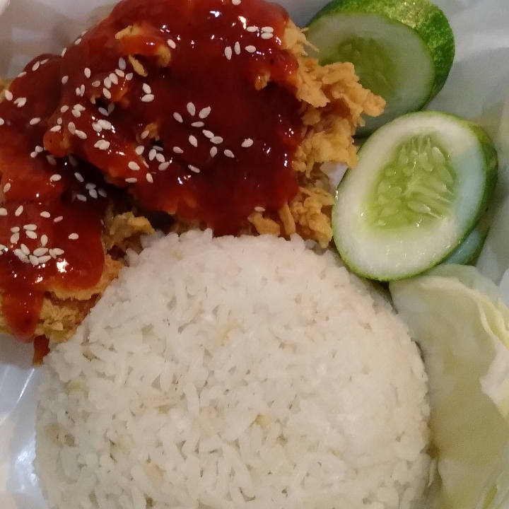 Nasi Chicken Saus Barbeque Hot