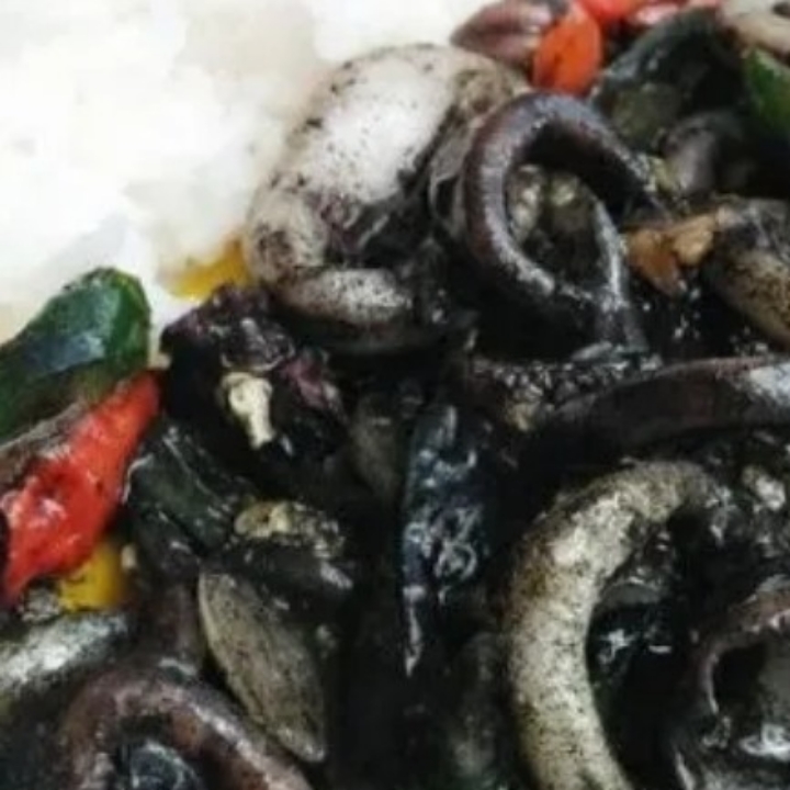 Nasi Cumi Pedas Hitam