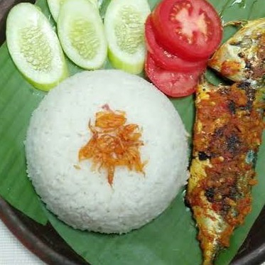 Nasi Gembung Bakar