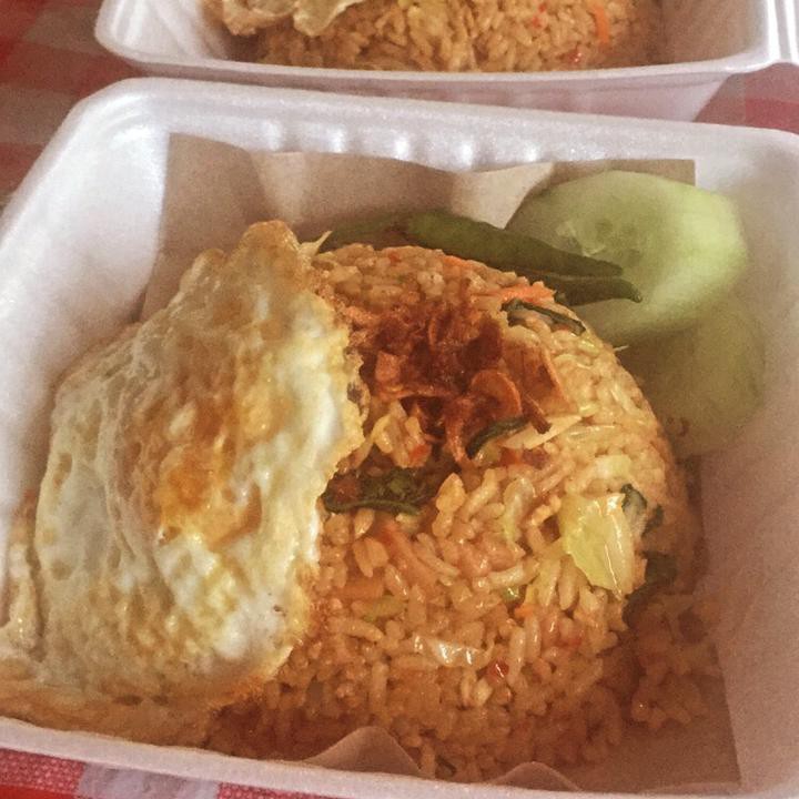 Nasi Goreng Ayam 