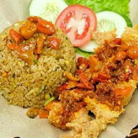 Nasi Goreng Ayam 