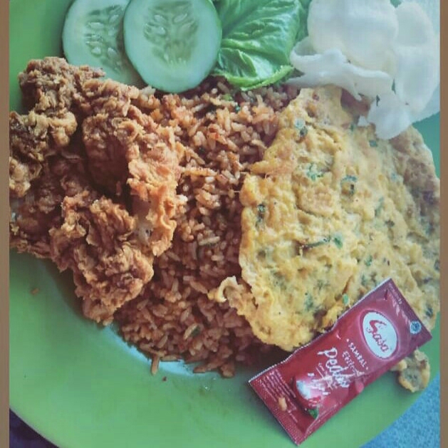 Nasi Goreng Ayam