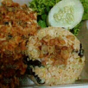 Nasi Goreng Ayam Geprek