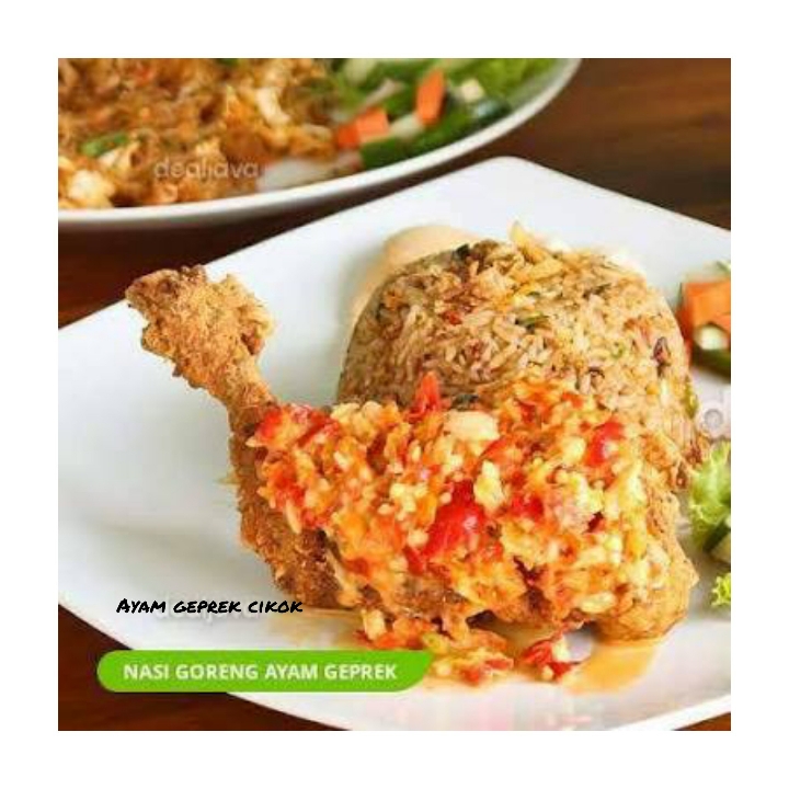 Nasi Goreng Ayam Geprek