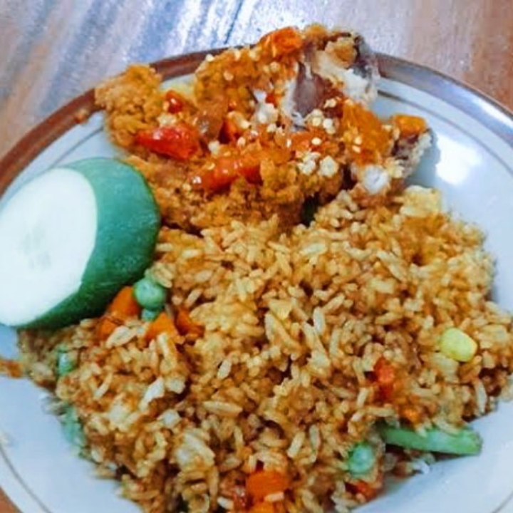 Nasi Goreng Ayam Geprek Crispy