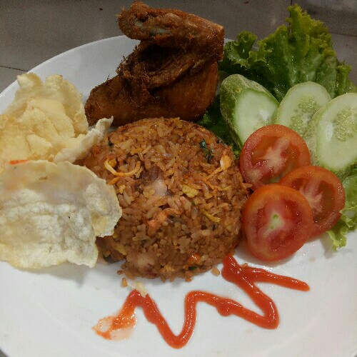 Nasi Goreng Ayam Goreng 