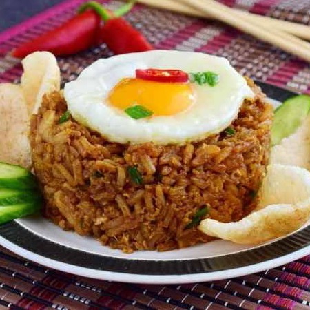 Nasi Goreng Ayam Telor Ceplok Dadar