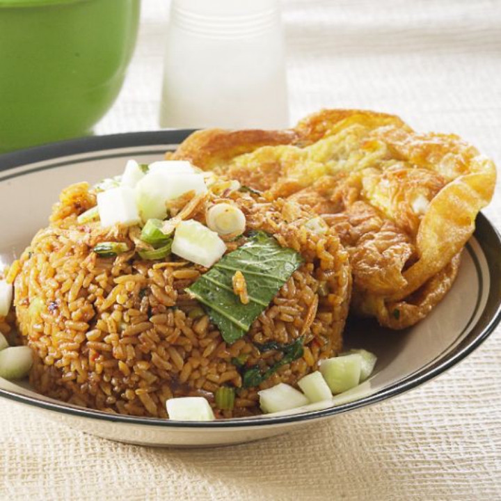 Nasi Goreng Ayam Telor Dadar