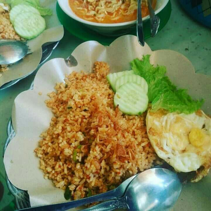 Nasi Goreng Cabe Merah Telur