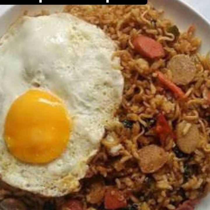 Nasi Goreng Complete