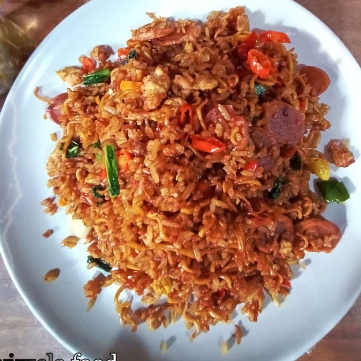 Nasi Goreng Gila