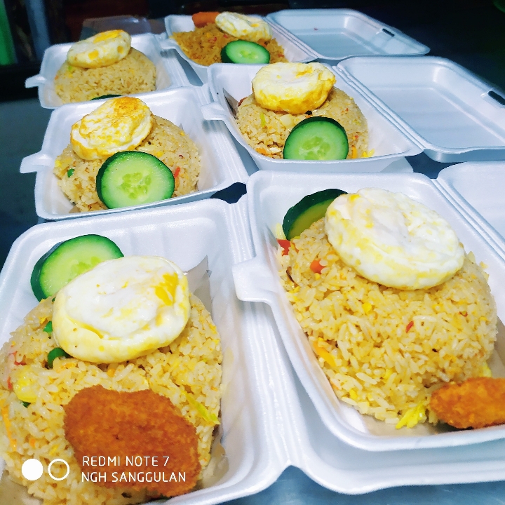 Nasi Goreng Hot Rendang