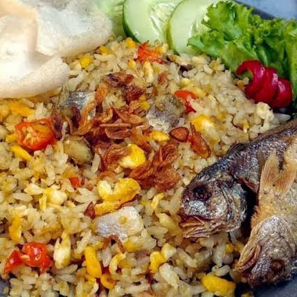 Nasi Goreng Ikan Asin