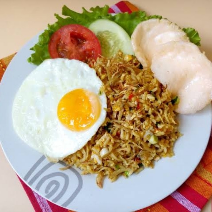 Nasi Goreng Ikan Asin