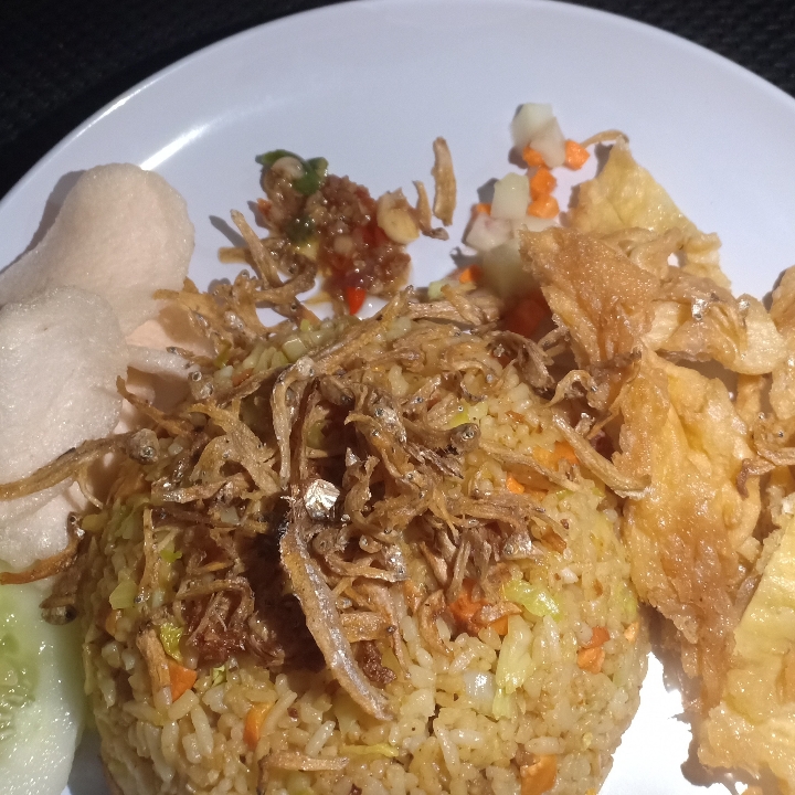 Nasi Goreng Ikan Teri Atau Ikan Asin