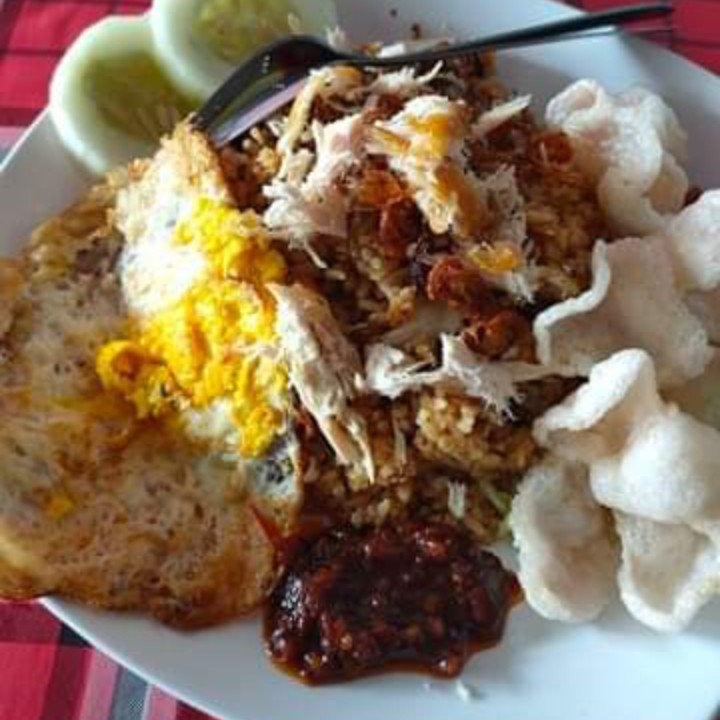 Nasi Goreng Komplit