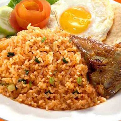 Nasi Goreng Komplit