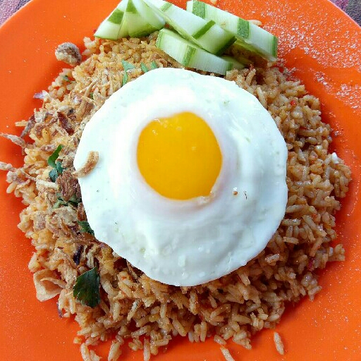 Nasi Goreng Mata Sapi