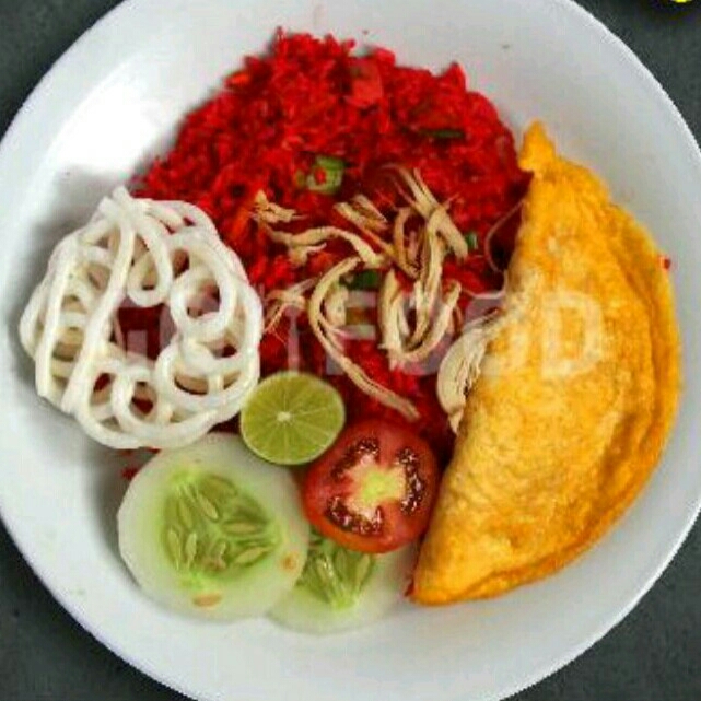 Nasi Goreng Merah