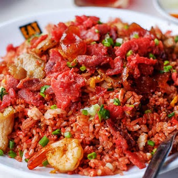 Nasi Goreng Merah Spesial