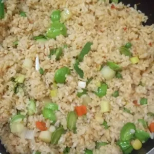 Nasi Goreng Pete Teri Asin