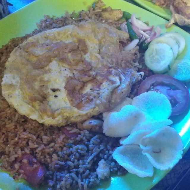 Nasi Goreng Sosis