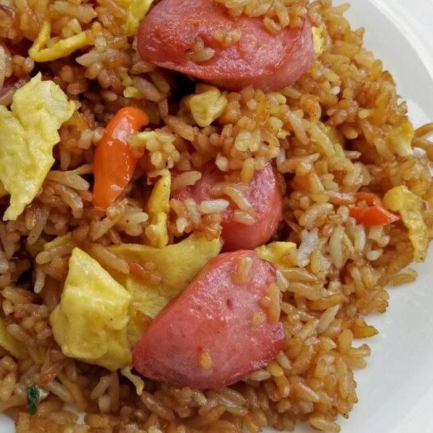 Nasi Goreng Sosis Dan Telor