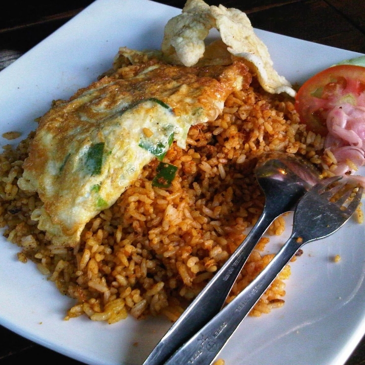 Nasi Goreng Telur Dadar