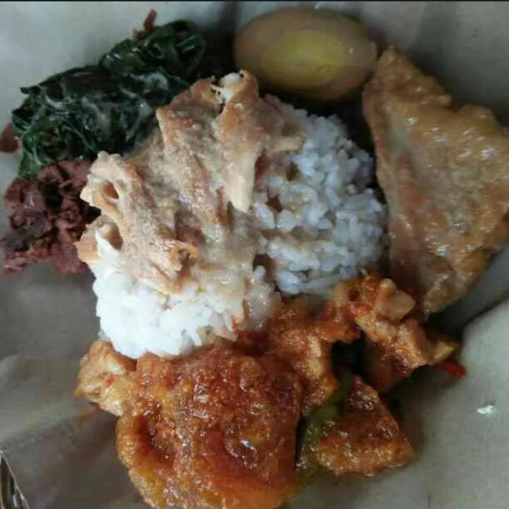 Nasi Gudeg Komplit