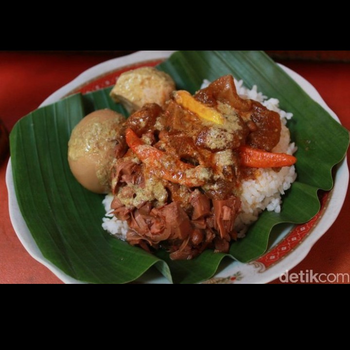 Nasi Gudeg Telur