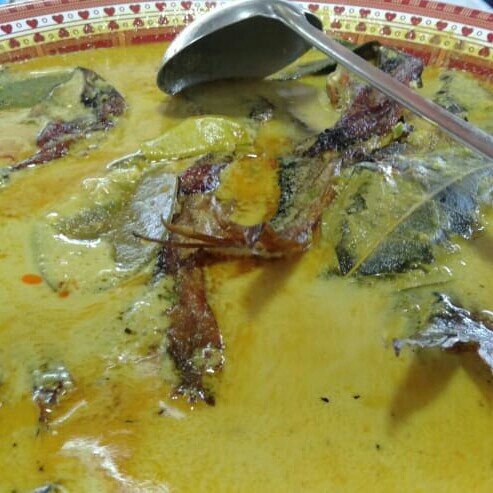 Nasi Gulai Ikan Salai