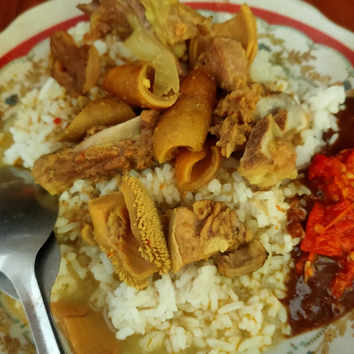 Nasi Gule Cak Mol