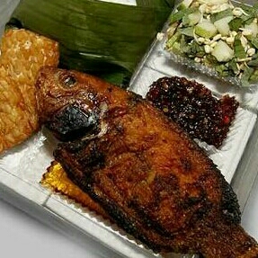 Nasi Ikan Bakar