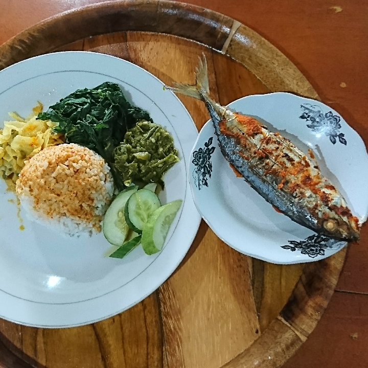 Nasi Ikan Bakar Kembung