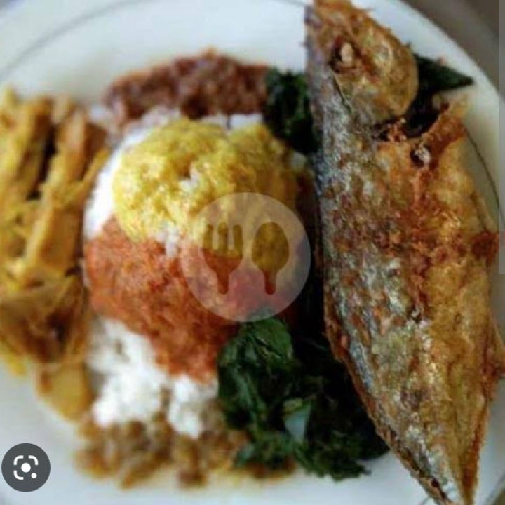 Nasi Ikan Goreng