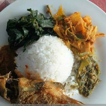 Nasi Ikan Goreng