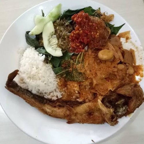 Nasi Ikan Lele