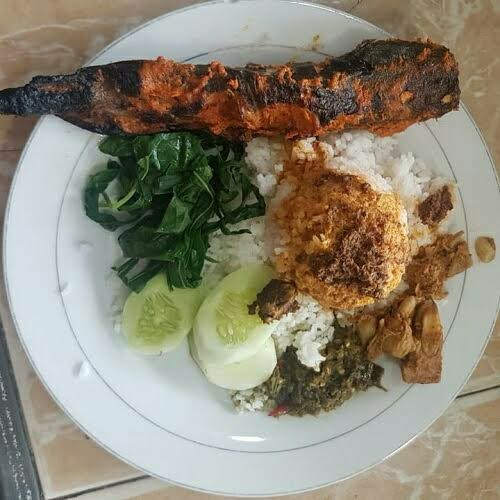 Nasi Ikan Lele Bakar