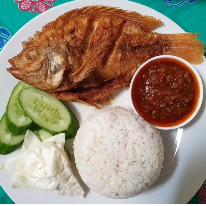 Nasi Ikan Nila