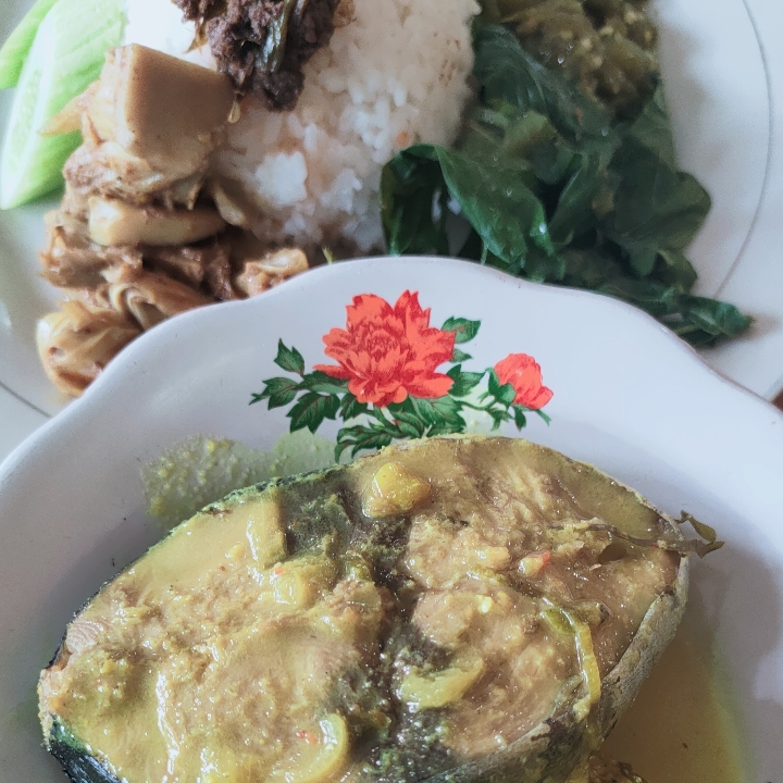 Nasi Ikan Tongkol 