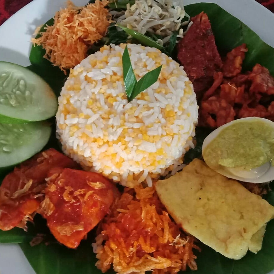 Nasi Jagung Porsi Sedang